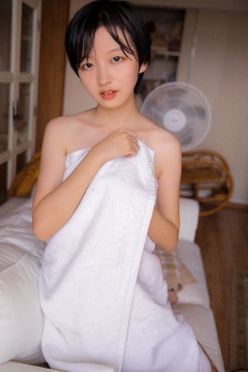 老女人大荫蒂毛茸观看方法